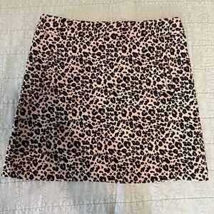 Gently used mid thigh mini skirt